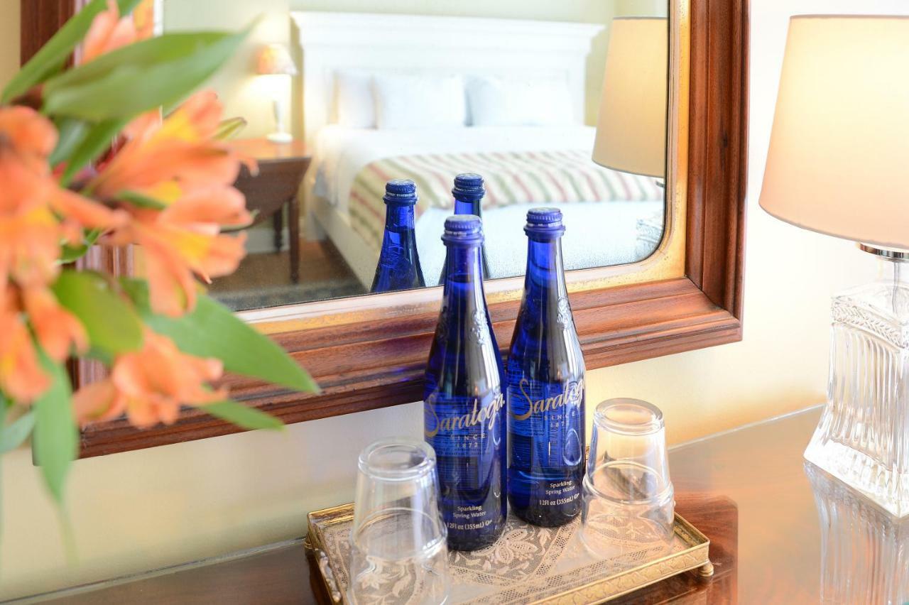The Springwater Bed And Breakfast Saratoga Springs Extérieur photo