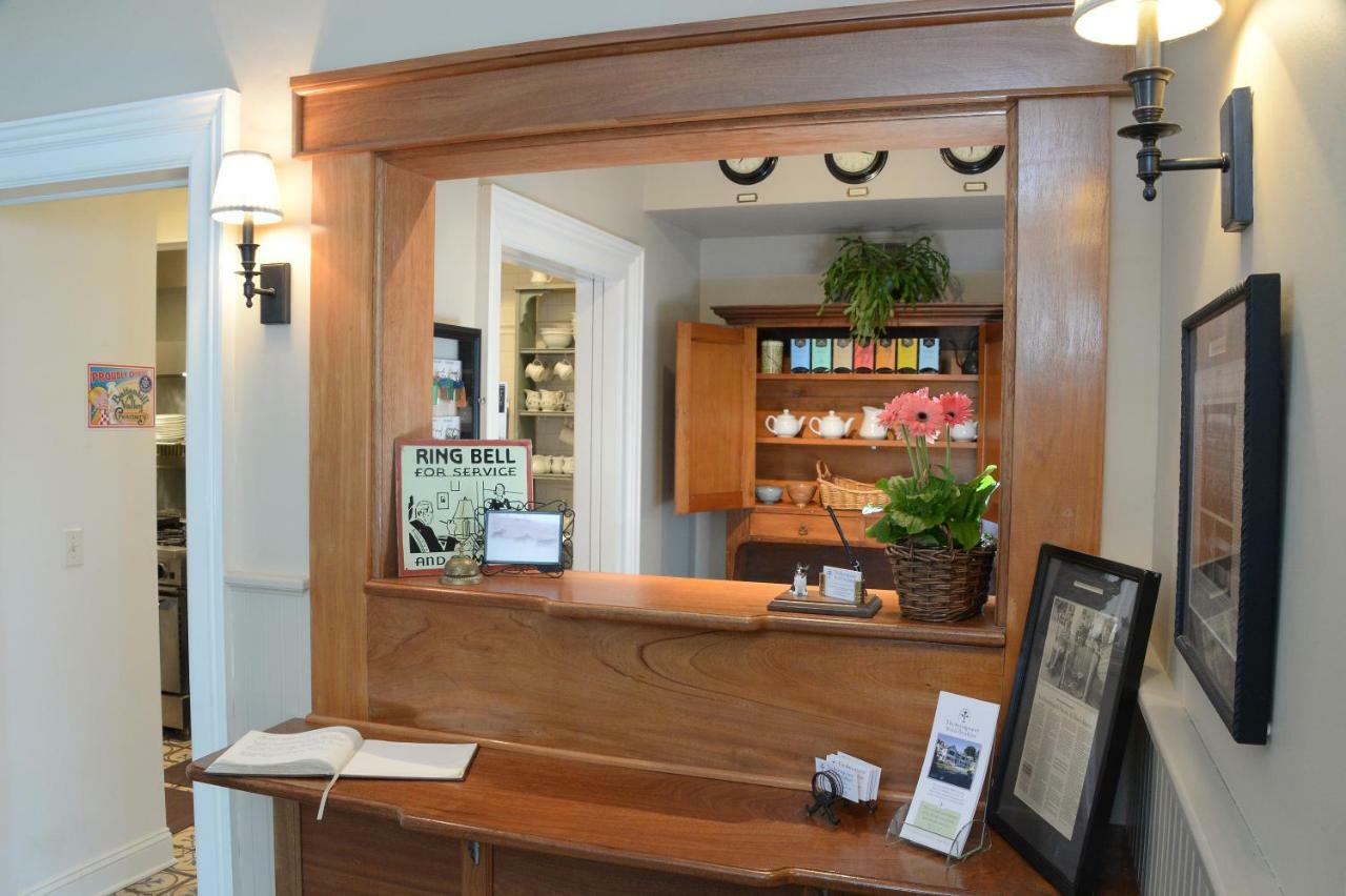 The Springwater Bed And Breakfast Saratoga Springs Extérieur photo