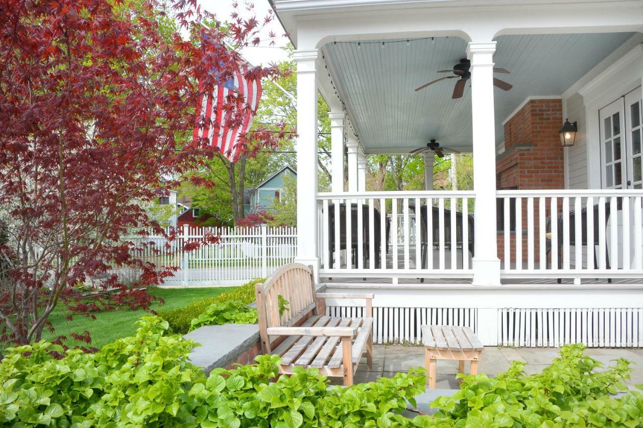 The Springwater Bed And Breakfast Saratoga Springs Extérieur photo
