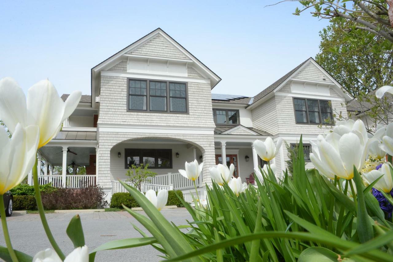 The Springwater Bed And Breakfast Saratoga Springs Extérieur photo